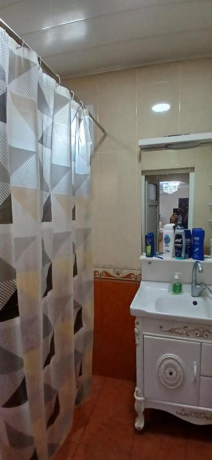 Central Baku Hostel Bagian luar foto