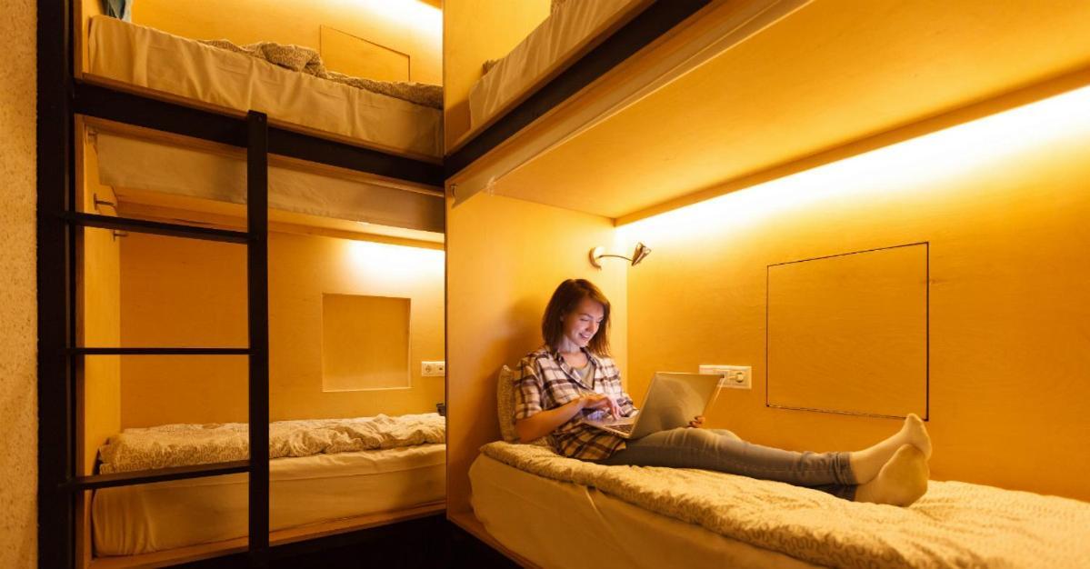 Central Baku Hostel Bagian luar foto