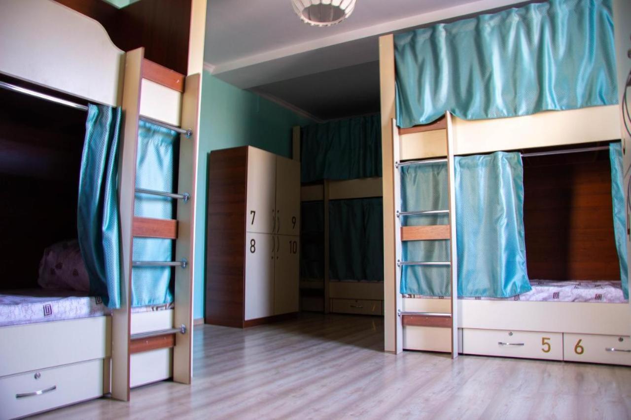 Central Baku Hostel Bagian luar foto