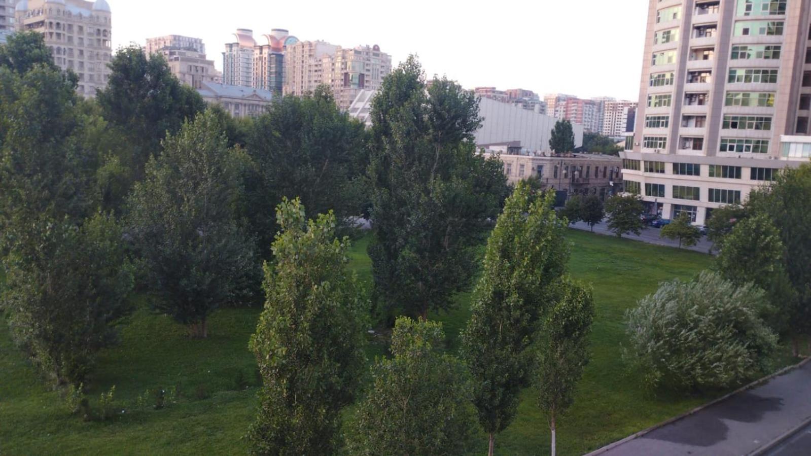 Central Baku Hostel Bagian luar foto