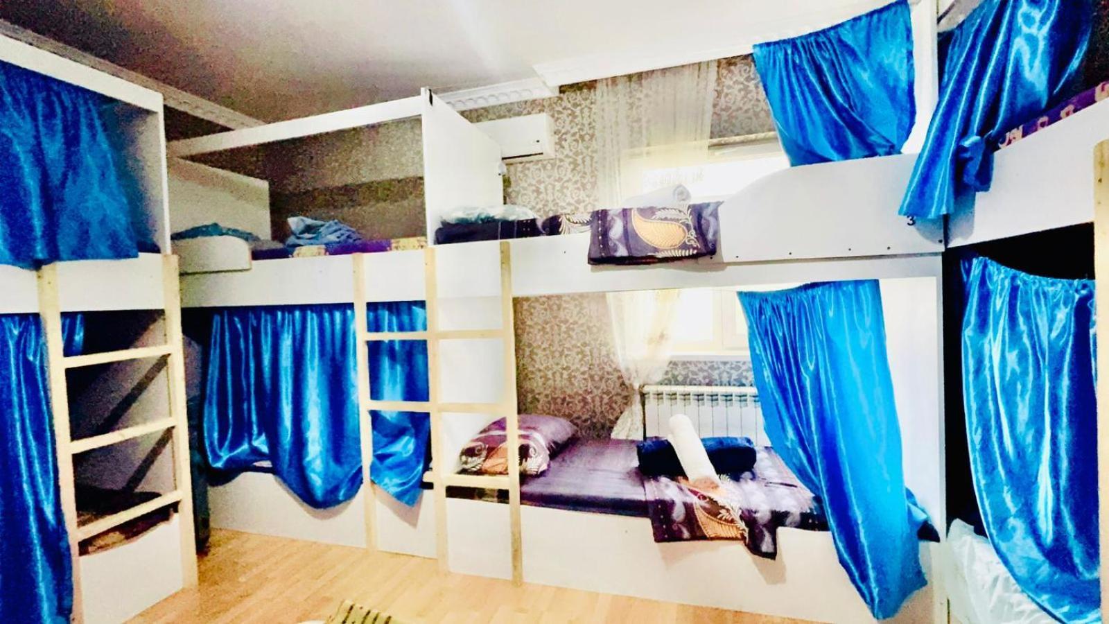 Central Baku Hostel Bagian luar foto