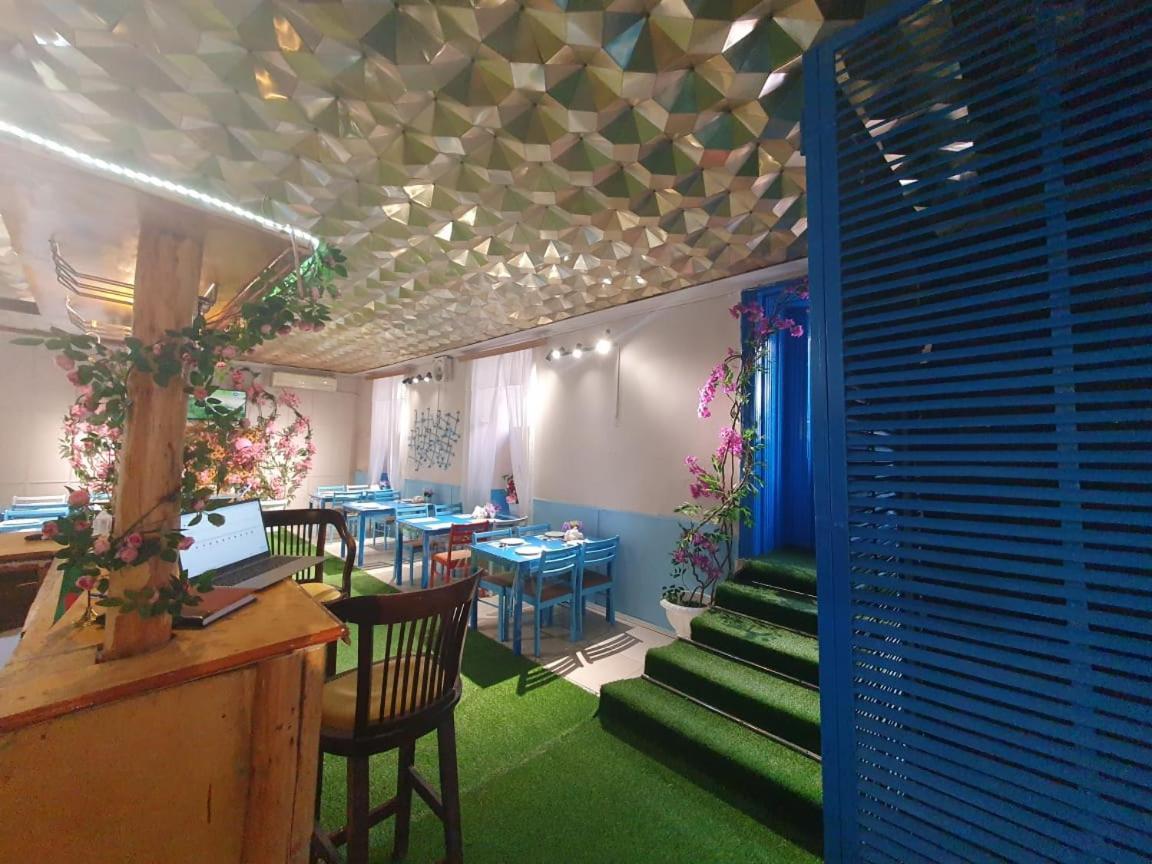 Central Baku Hostel Bagian luar foto