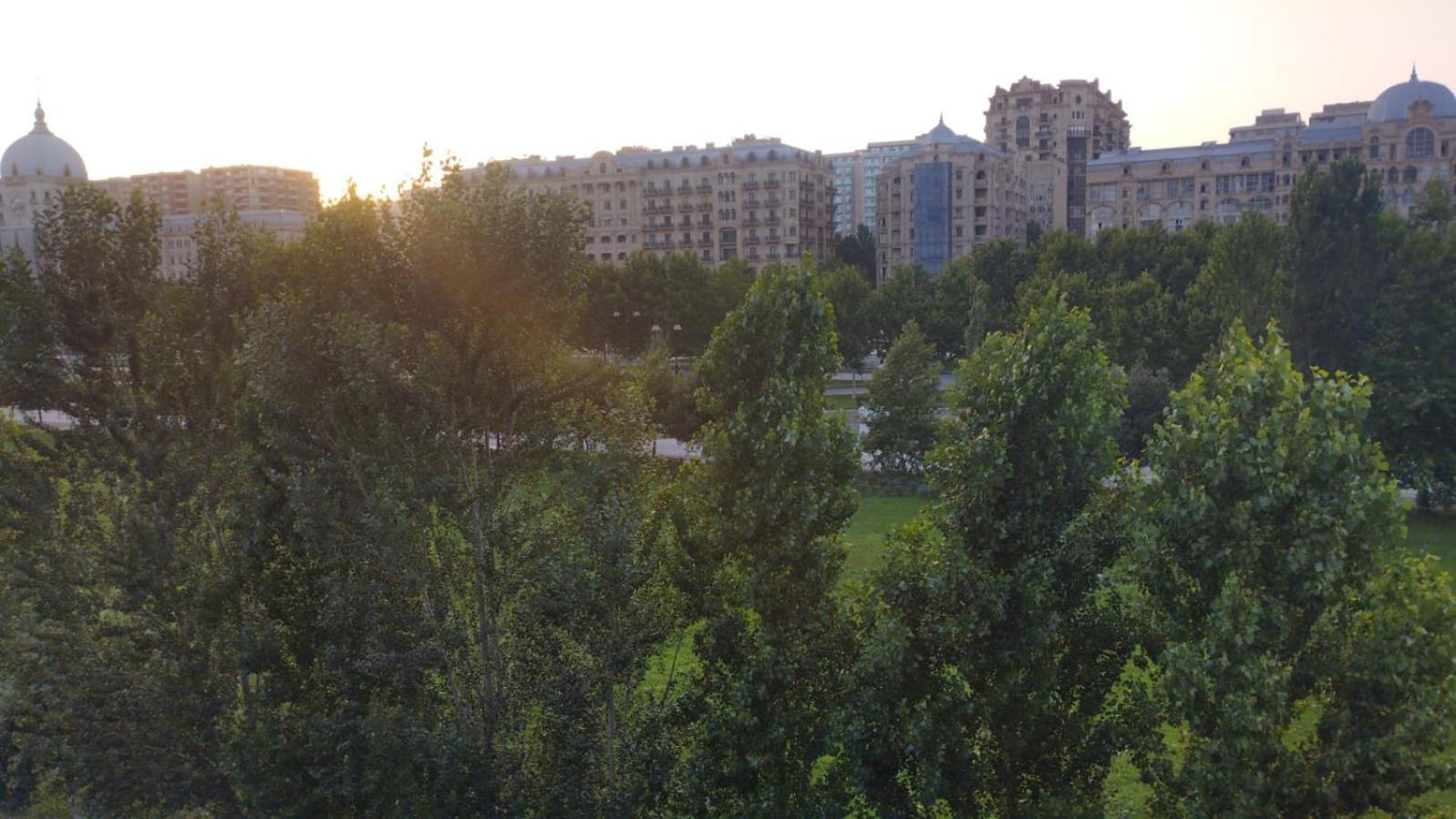 Central Baku Hostel Bagian luar foto