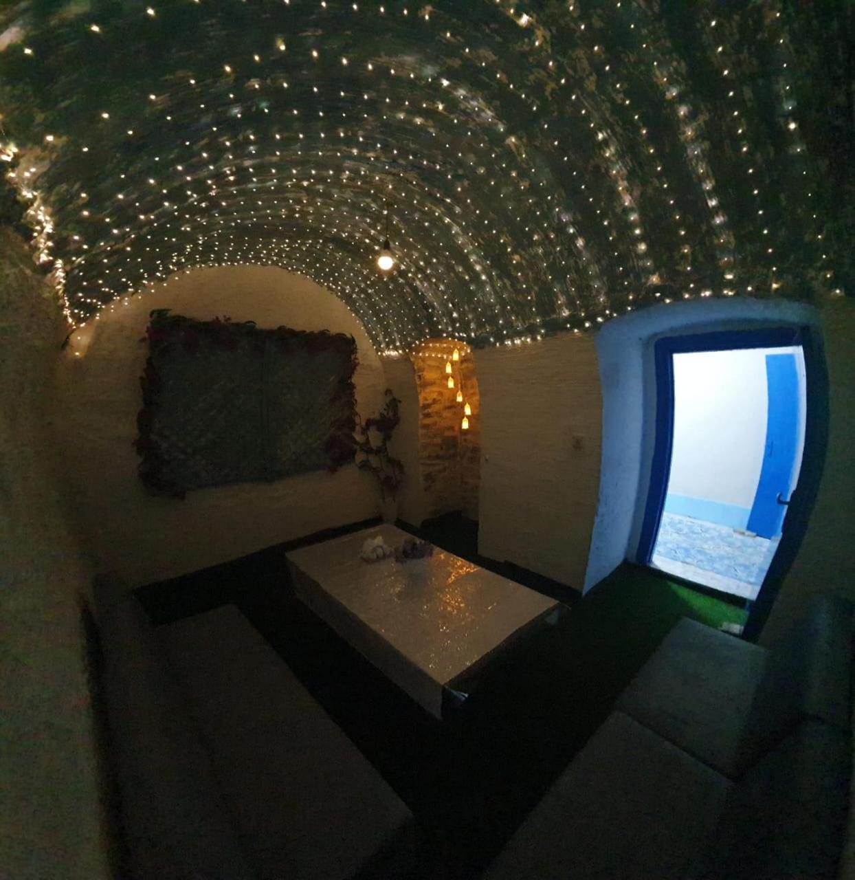 Central Baku Hostel Bagian luar foto
