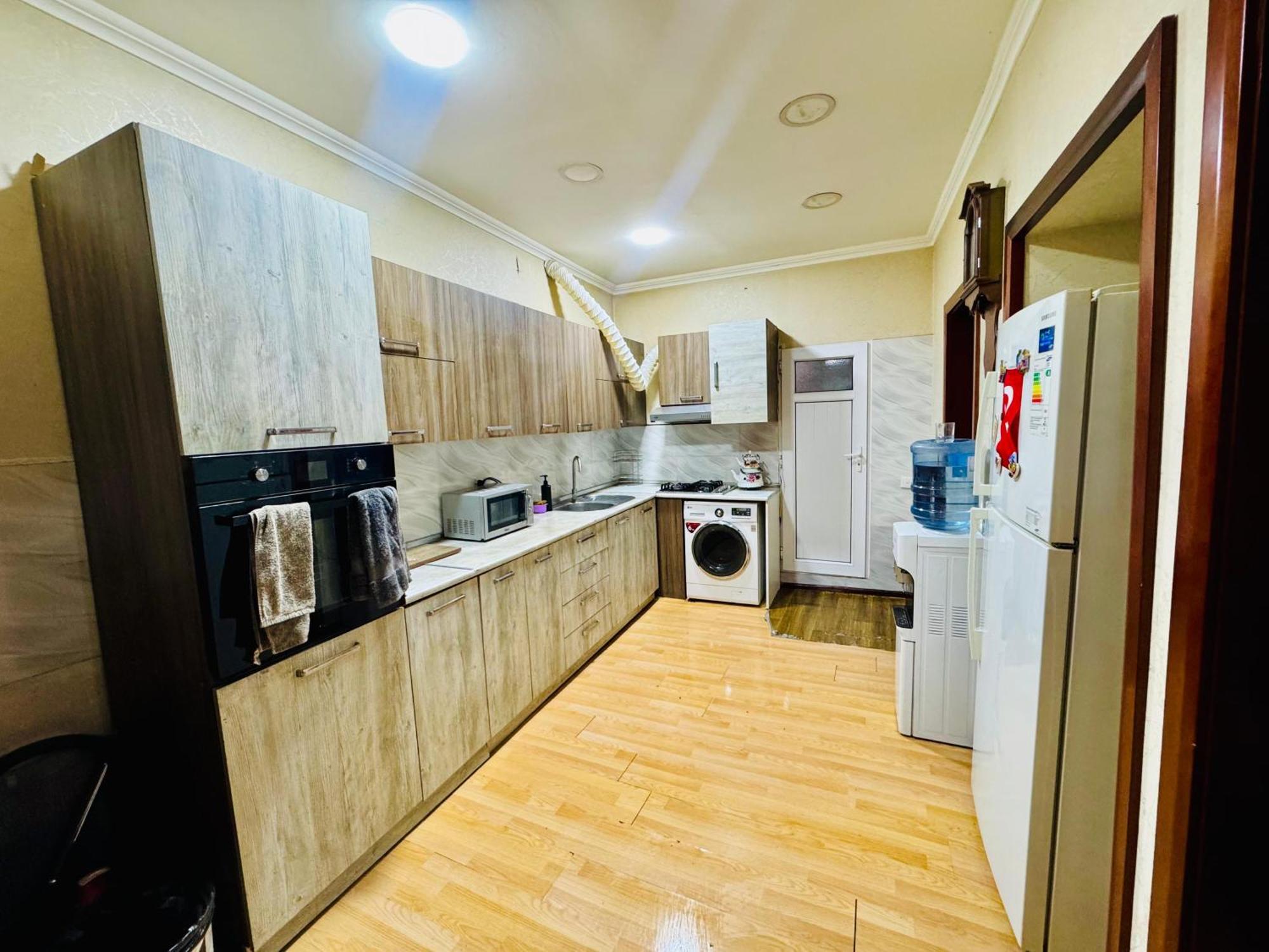 Central Baku Hostel Bagian luar foto